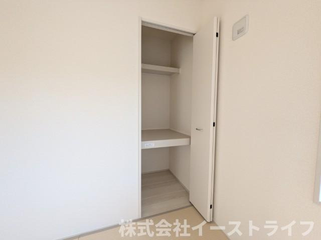 【新築戸建】　いわき市平下平窪2期　全5棟　長期優良住宅の収納|1号棟写真　和室には押し入れが付いているので、来客用の布団なども収納でき大変便利です！