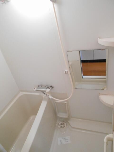 グリーンバーズテラスの浴室