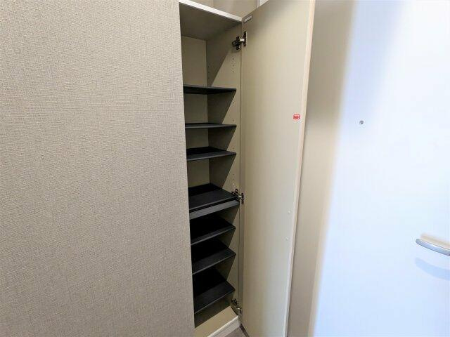 青砥ドットの玄関