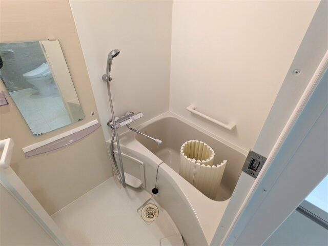 青砥ドットの浴室