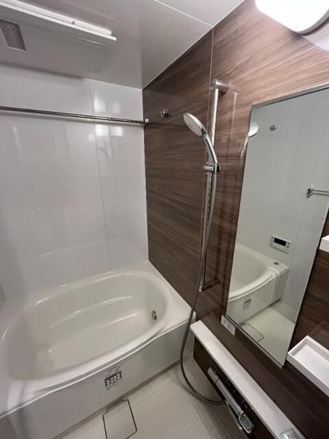 ルフォンリヴェント板橋西台の浴室