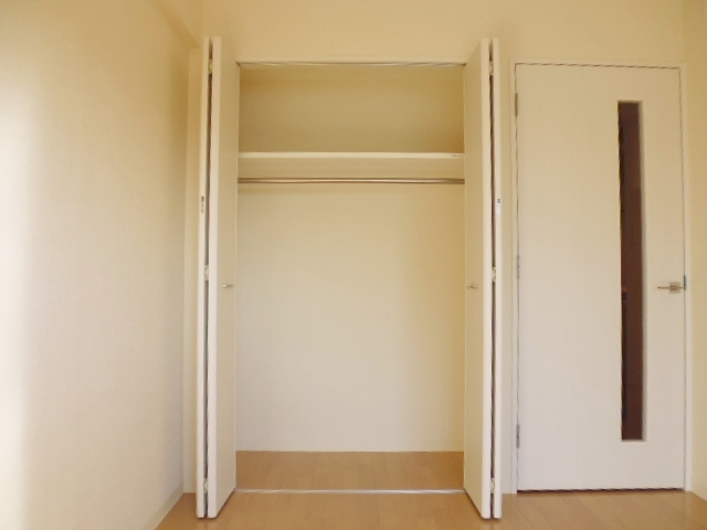 プレール・ドゥーク赤羽の収納|クローゼットで収納シッカリできます。