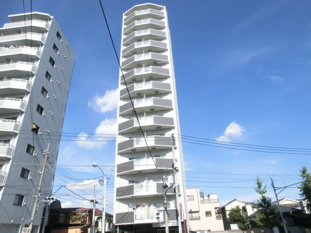 プレール・ドゥーク赤羽の外観|北本通沿いのマンション！