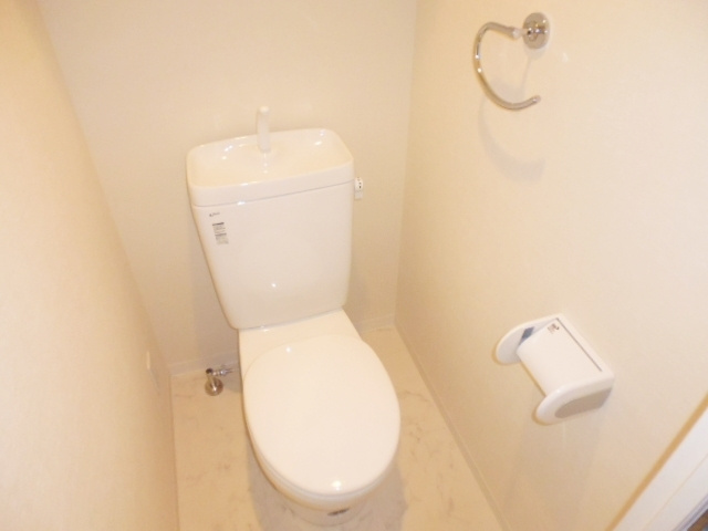 プレール・ドゥーク赤羽のトイレ|バストイレ別☆