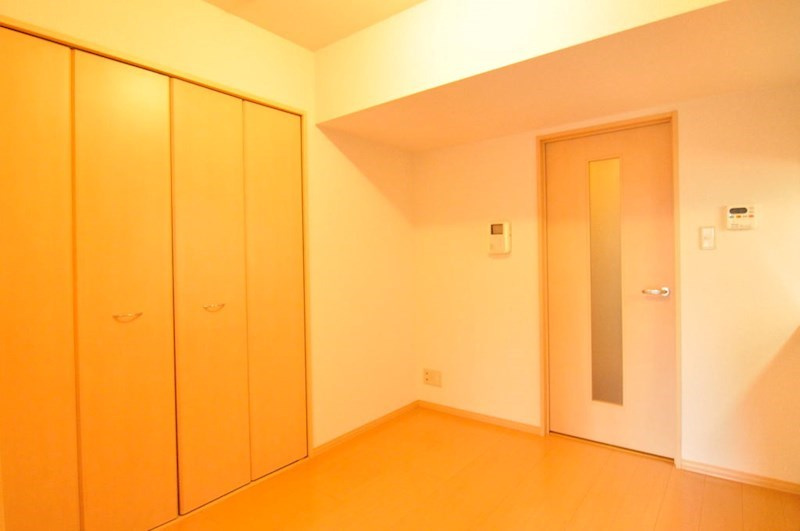 ＦＲＥＵＤＥ ＡＳＡＫＵＳＡの居間・リビング