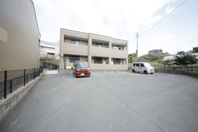 アマリリスの駐車場