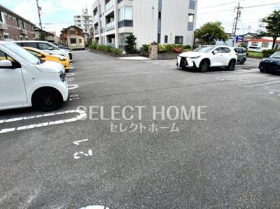 【駐車場】 | グランドソレイユ（六名東町） | 駐車場があります