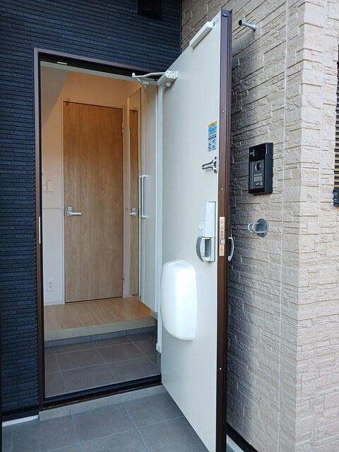 デルーナⅡの玄関