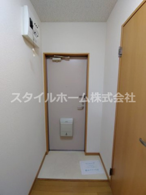 【玄関】 | フィールドM | きれいな玄関です