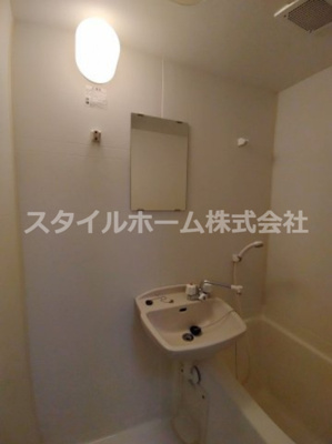 【洗面所】 | フィールドM | ゆったりとスペースのある洗面所