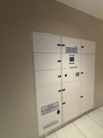 エンクレストベイサイド通りの設備|自宅に不在の時でも荷物を受け取れるのでとても便利です☆