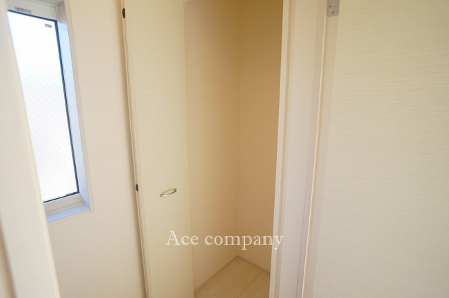 【収納】 | 東大阪市大蓮東1丁目　【2号棟/全2棟】 | 2階、廊下にある収納です♪