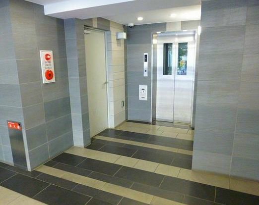 アセンションアイディ浅草のロビー