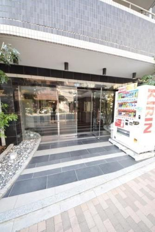 アセンションアイディ浅草のエントランス