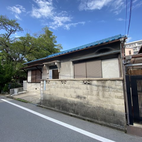国松町平屋の外観