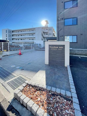 【エントランス】 | エクセレント ヒルズ