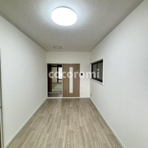 門真市大橋町戸建ての洋室