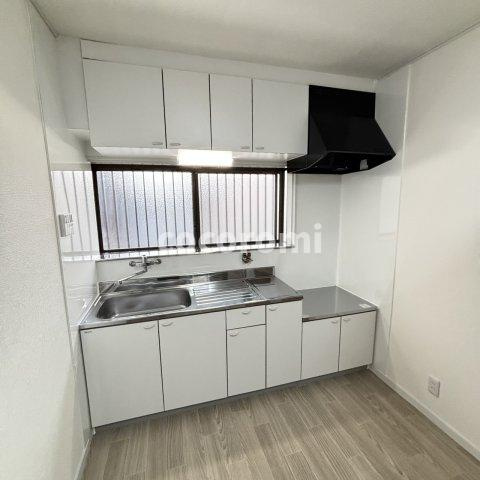 門真市大橋町戸建てのキッチン