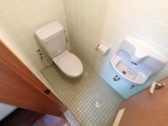 那覇ニュータウン大和のトイレ|※別部屋の写真の為、現状と異なる場合が御座います。