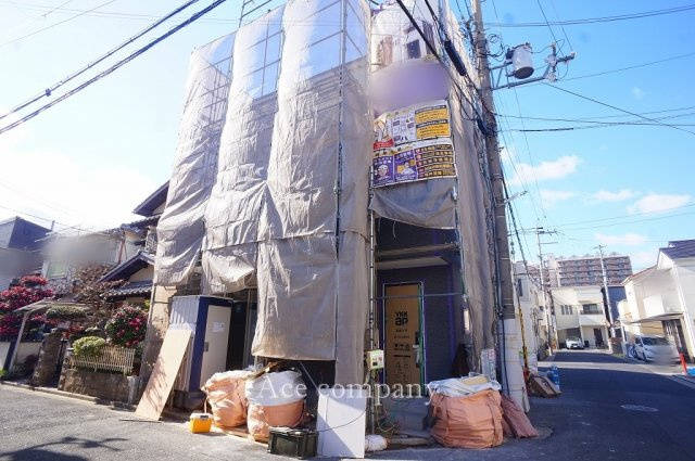 【外観】 | 八尾市永畑町2丁目 | 【開放感のある北東角地！（道路5.7ｍ×4.7ｍ）】ローン返済目安：月々約98986円（頭金0円、変動金利0.875％、返済期間35年、ボーナス払い無しで試算しています）