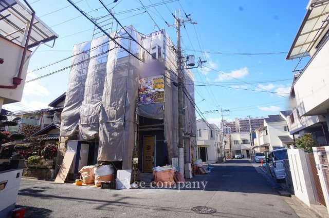 【前面道路含む現地写真】 | 八尾市永畑町2丁目 | 開放感のある北東角地！【北側前面道路：幅員約5.7ｍ☆】【東側前面道路：幅員約4.7ｍ☆】