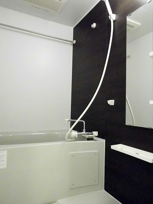 リブリ・Iの浴室