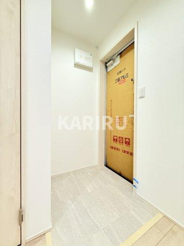 フジパレス今津中ウエストの玄関