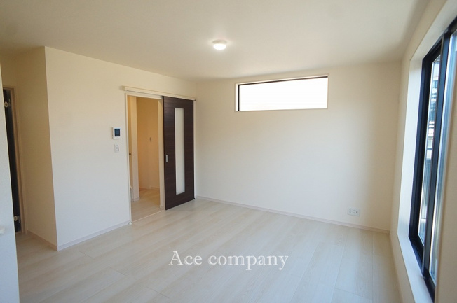 【居間・リビング】 | 東大阪市大蓮北4丁目　【5号棟/全5棟】 | 【LDK：16帖】