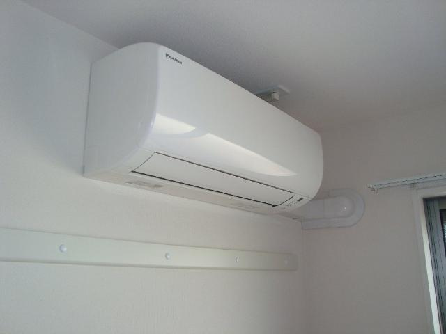 ボヌールの設備|エアコン（洋室）