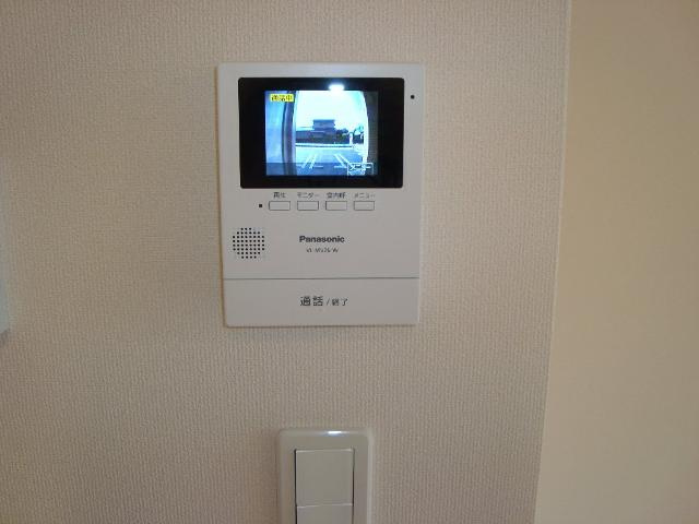 ボヌールの内装|カメラ付インターホン