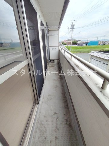 ハイステージ12Aのバルコニー|同建物内別部屋の写真です。