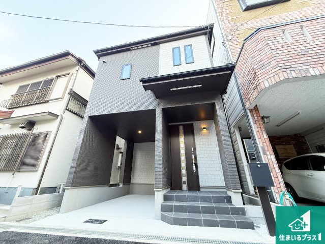 大阪市東住吉区杭全　新築一戸建ての外観|お客様に長く安心して住んでいだだける事にこだわった家づくり！住んでからのアフターサービスにもしっかりと取り組んでいます！