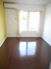 ゆったりとした居間です