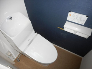 ゆったりとした空間のトイレです