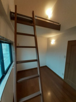 明るい洋室です