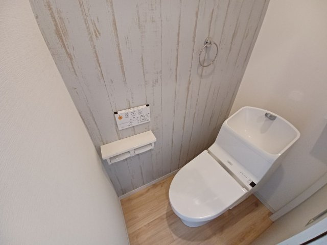 落ち着いたトイレです