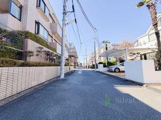 【前面道路含む現地写真】 | 世田谷区中町3丁目