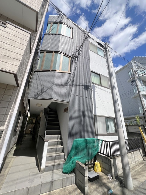 メゾン三軒茶屋