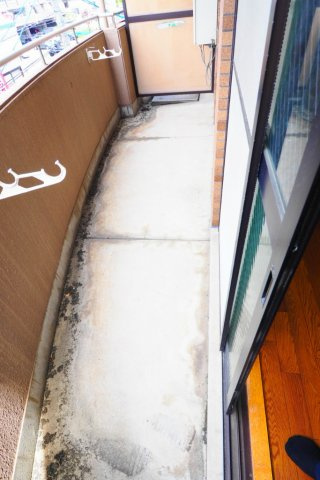 マーキュリーシティ壱番館のバルコニー