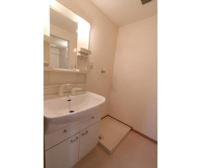 【洗面所】 | エミーユI