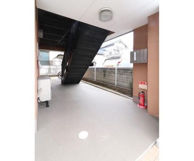 【ロビー】 | エミーユI