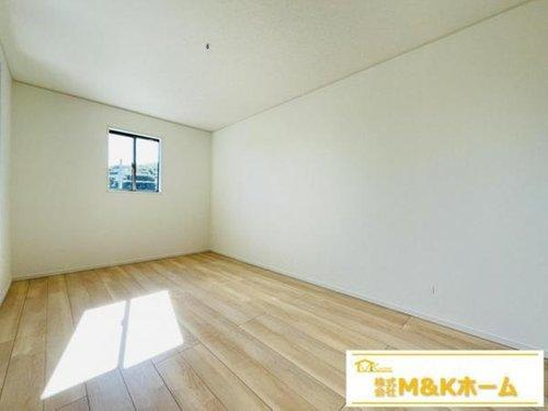 常滑市神明町1丁目　全3棟　2号棟の洋室|洋室7.7帖☆