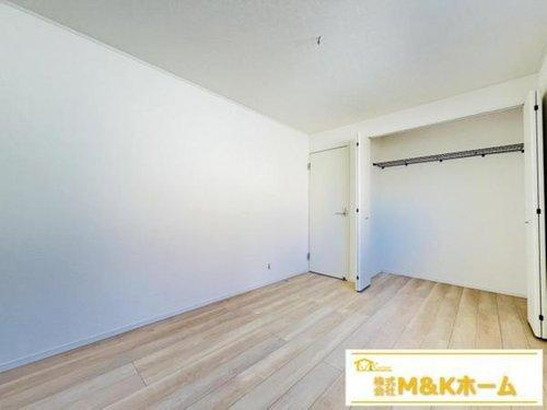 常滑市神明町1丁目　全3棟　2号棟の洋室|洋室6帖♪