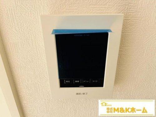 常滑市神明町1丁目　全3棟　2号棟の内装|モニター付きインターホン♪