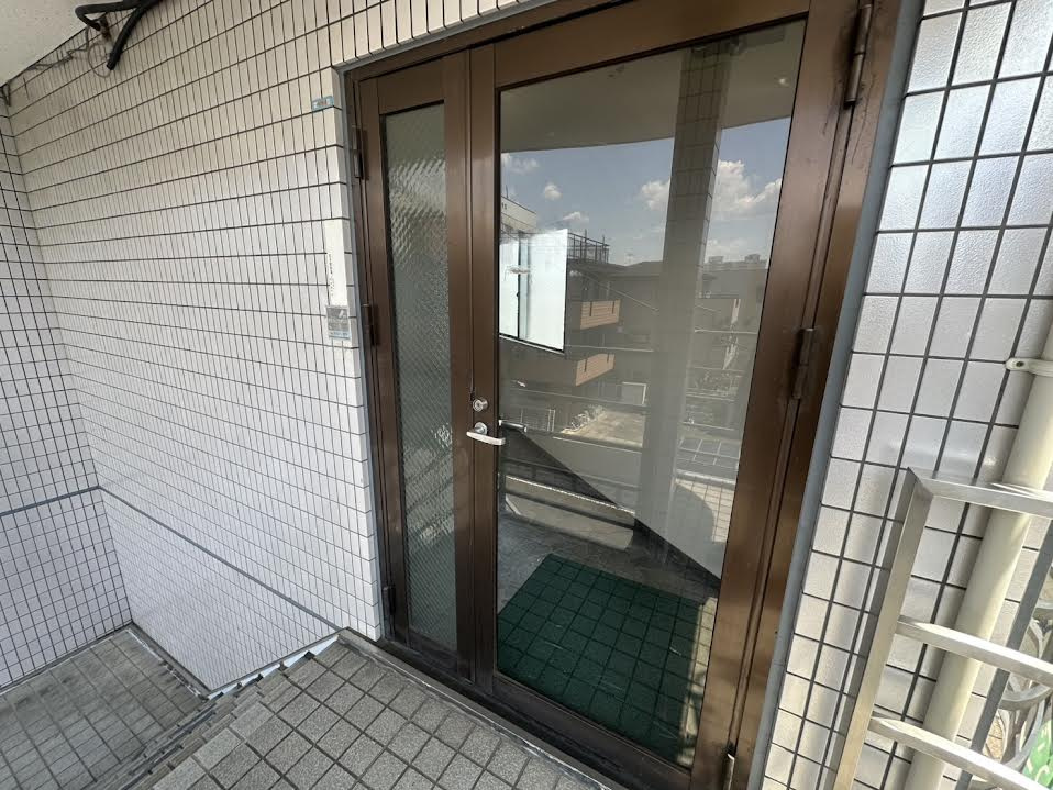 ゆとりのあるロビーです