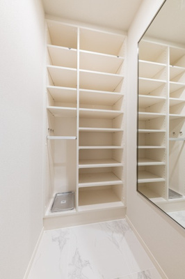 【収納】 | パークアクシス赤坂山王 | ※写真は同タイプ住戸です。