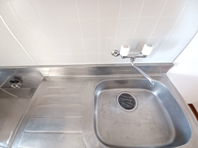 コンパクトなキッチンで掃除もラクラク