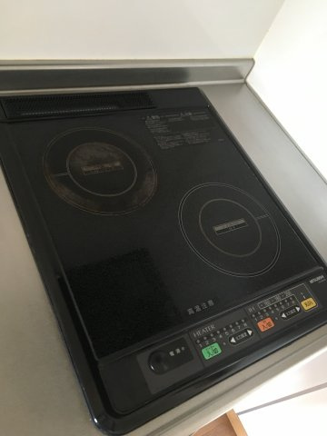 コンパクトなキッチンで掃除もラクラク