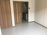 ゆったり過ごせる居間です