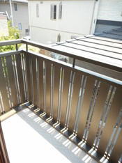 お洗濯にも便利なバルコニー付き